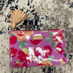 Dooney & Bourke clutch